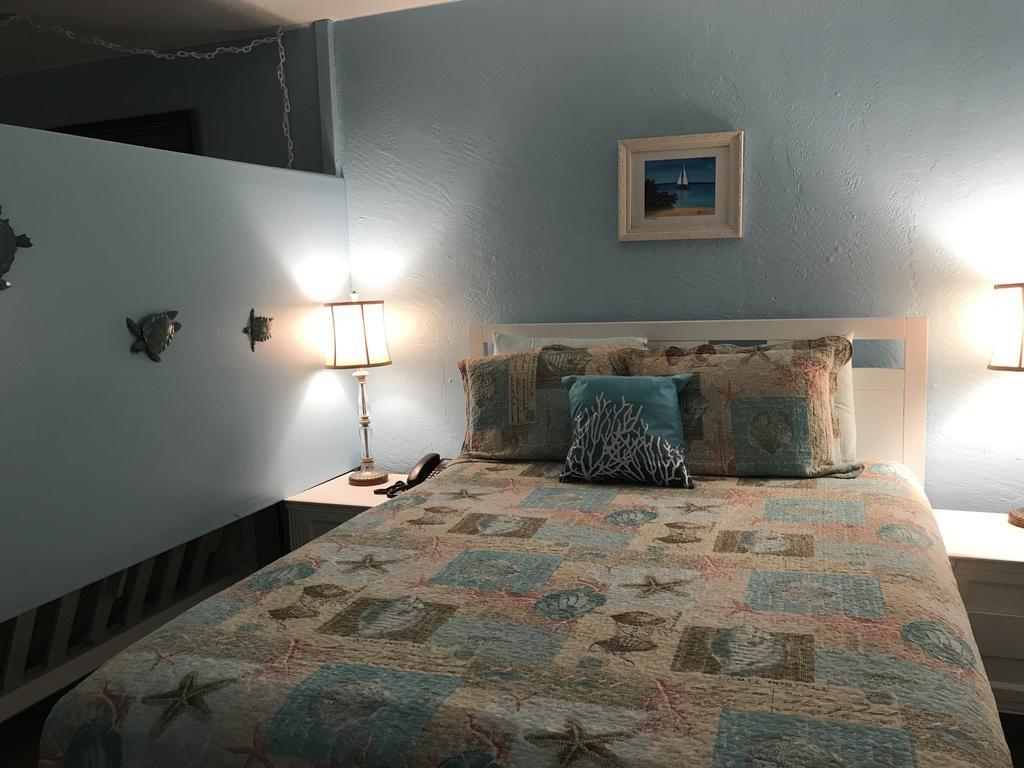 South Beach Inn - Cocoa Beach Room photo